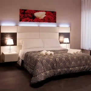 https://living-arena.hotelinveneto.com