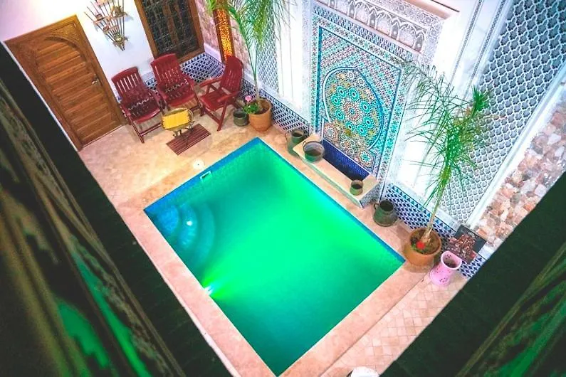 Riad Nouhal مراكش بيت ضيافة